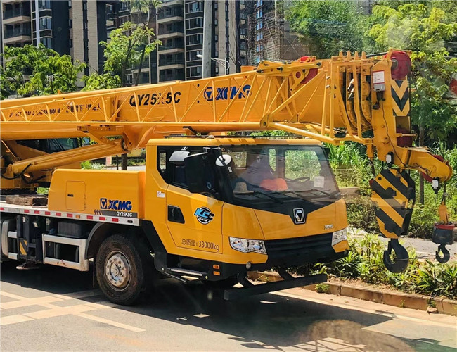 青山区大件设备吊装租赁吊车